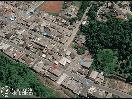 Imóvel de 2 pavimentos, com área construída de aprox. 272,00m², bairro Jardim Bela Vista, em Cambor...