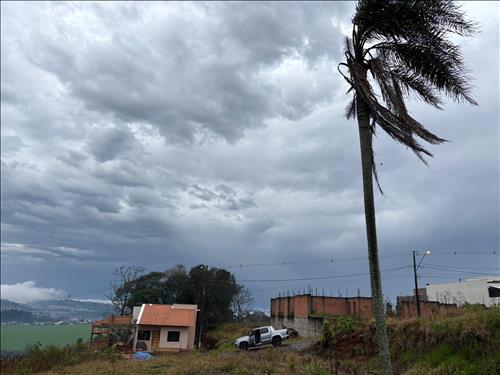 TERRENO URBANO COM 476,18 M²  LOTEAMENTO DELLA BETTA  FRANCISCO BELTRÃO/PR