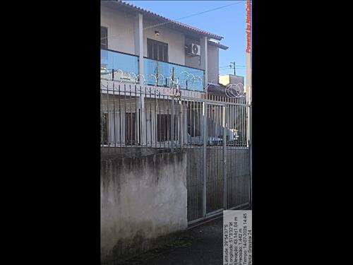 Casa             -   - 197,30m2