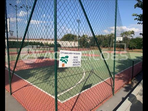 Terreno com 994,36m² A.P., 1.313,81481m² A.T.