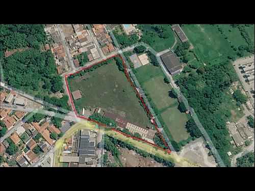 Foto de ÁREA DE 18.926M² COM GALPÕES E PRÉDIOS – RESENDE/RJ