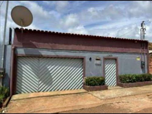 Casa, Padrão, 1 vaga(s) de garagem