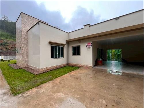 Foto de Casa, Padrão, 0 vaga(s) de garagem