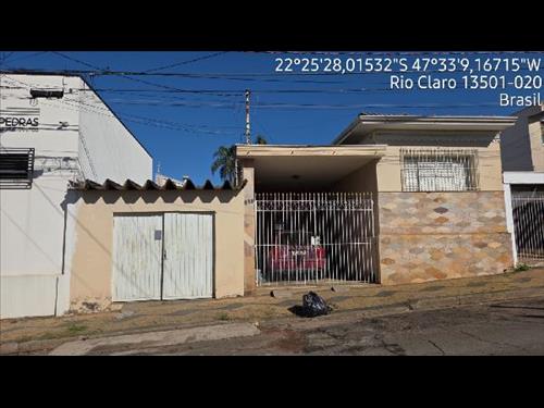 Casa             -   - 253,01m2