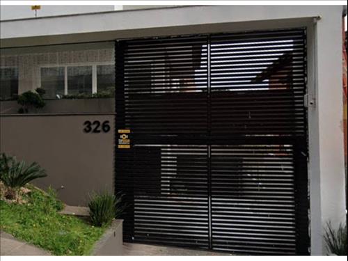 Apartamento à venda em leilão
