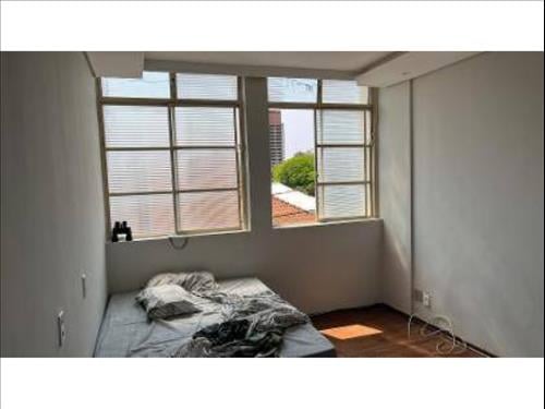 Apartamento à venda em leilão