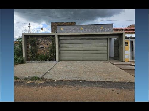 Casa 189m² - Trindade