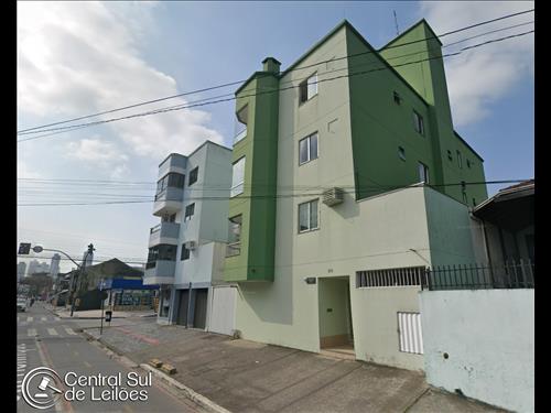Vagas de garagem nº 05 e 06, no Edifício José Gervásio Correia, em Balneário Camboriú/SC