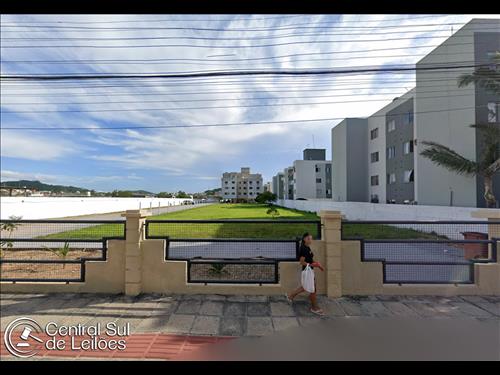 Foto de Fração correspondente a 50% do Terreno com área total de 5.558,36m², localizado no bairro Forquilhi...