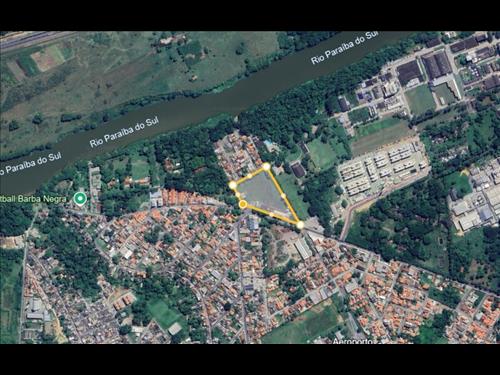 LOTE 001        PRÉDIO COMERCIAL E RESPECTIVO TERRENO EM R...