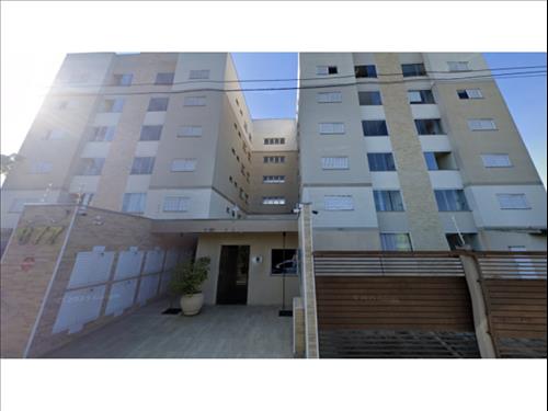 Apartamento à venda em leilão