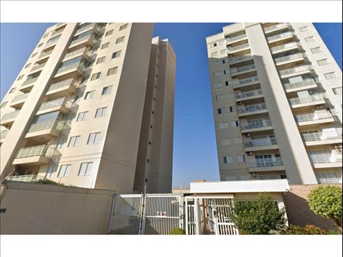 Apartamento à venda em leilão