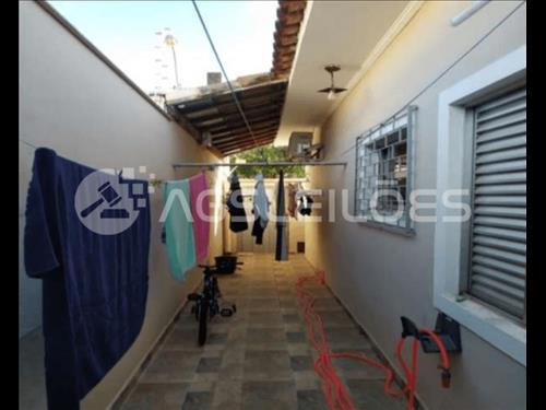 NUA PROPRIEDADE - Imóvel Residencial com 100,90m² A.C., 120,00m² A.T.