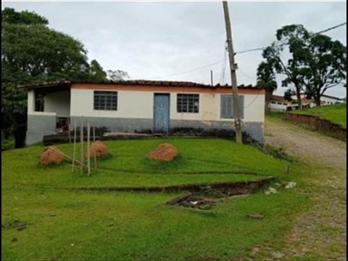 Foto de Imóvel Rural, A.T. 19ha, A.C. 7.362m², antigo abatedouro, galpões, casas, Três Pontes