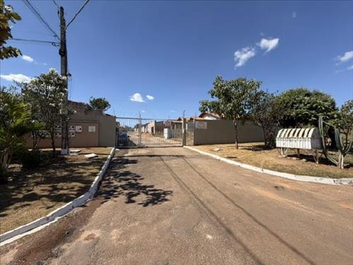 Casa             -   - 110,76m2