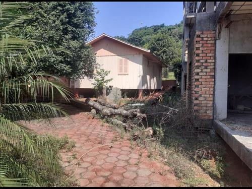 50% (cinquenta por cento) do imóvel matrícula nº 596 Concórdia/SC