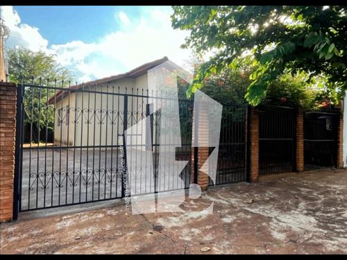 LOTE 014        CASA - BARRETOS/SP