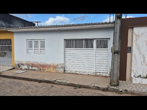 Casa             -   - 85,00m2