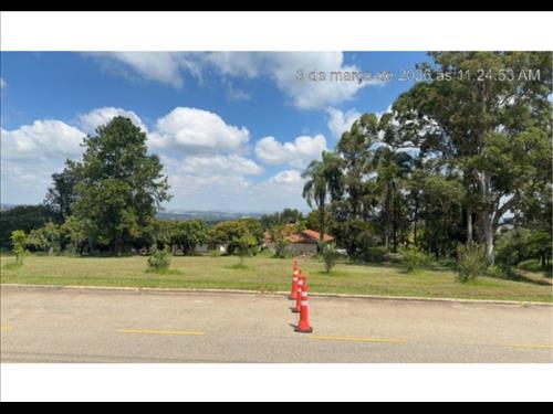 LOTE 001        Terreno de 1.000,00m² no Lot. Residencial...