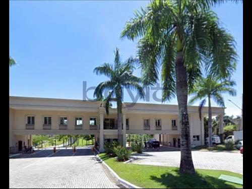 Casa em Condomínio - 2.640,04 m²