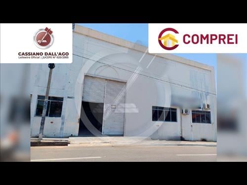 LOTE 074        Terreno, com área de 637,50m², com edifica...