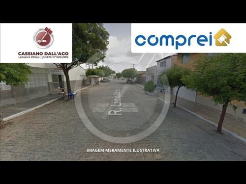 LOTE 007        Imóvel edificado em terreno próprio, com á...