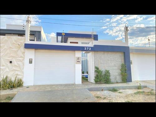 Casa, Padrão, 1 vaga(s) de garagem