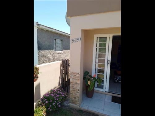Casa, Padrão, 0 vaga(s) de garagem