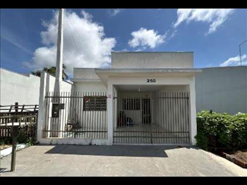 Casa - Centro - Junqueirópolis/SP