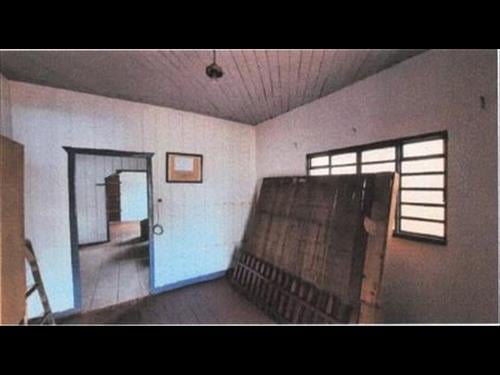 Casa com frente de tijolos medindo 153,60m² situada em Palmital/SP