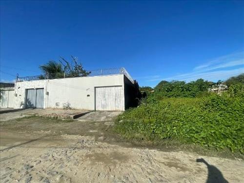 PACATUBA/CE - PAVUNA - CASA, 70 M2 DE ÁREA TOTAL, 70 M2 DE ÁREA PRIVATIVA, 264M2 DE ÁREA DO TERRENO...