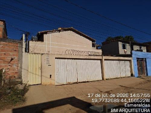 Casa             -   - 90,00m2