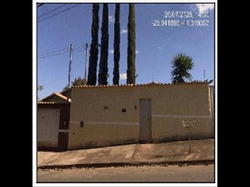 Casa             -   - 69,80m2