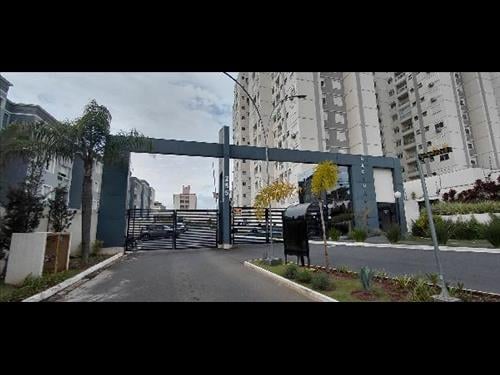 Apartamento      -   - 107,30m2