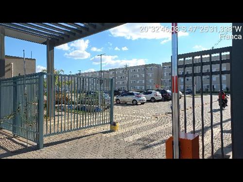 Apartamento      -   - 71,81m2