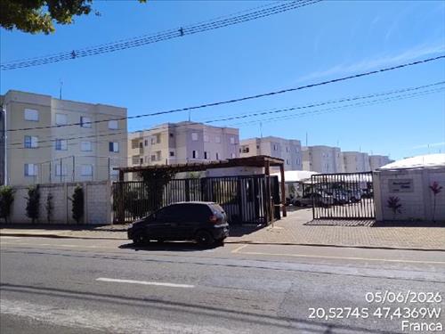 Apartamento      -   - 105,23m2