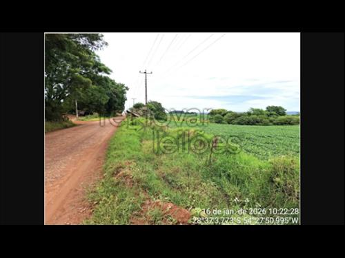 LOTE 001