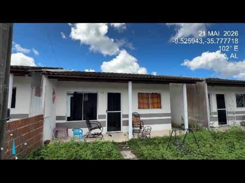 LOTE 002        Casa com 58,48 de Área Privativa em MACEIO...