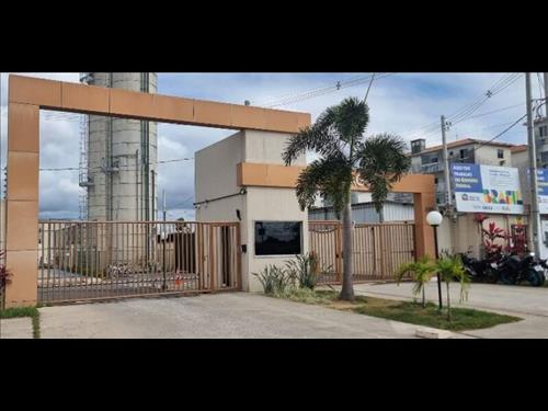 LOTE 033        Apartamento com 42,47 de Área Privativa em...