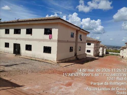 LOTE 039        Apartamento com 58,6 de Área Privativa em...