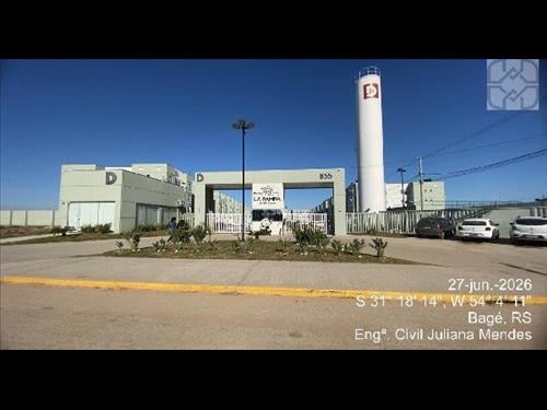 Apartamento em INDUSTRIAL I