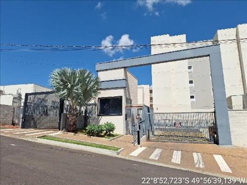LOTE 421        Apartamento com 39,3 de Área Privativa em...
