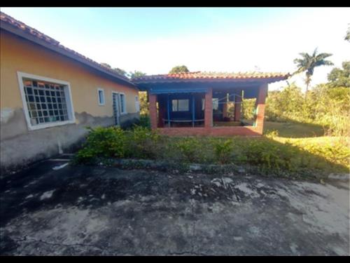 LOTE 001        Casa em terreno 3.234,50m² Cond. Chácaras...