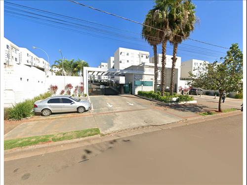 Apartamento à venda em leilão