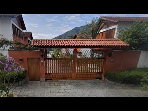 LOTE 011        CASA EM TERESÓPOLIS/RJ