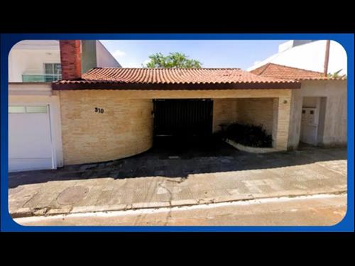 LOTE 025