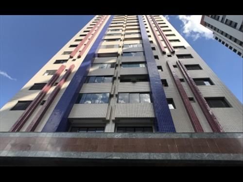 OLEILÕES - VAGA DE GARAGEM DUPLA NO CONDOMÍNIO EDIFÍCIO GOLDEN LION
