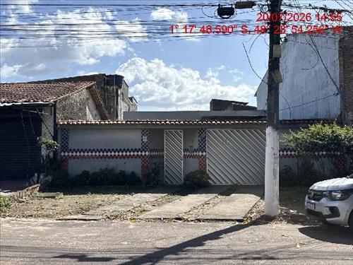 Casa             -   - 124,00m2
