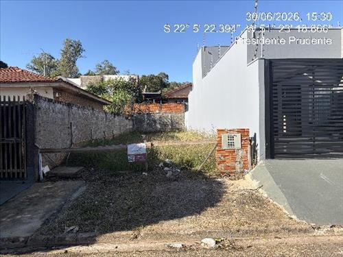 Terreno          -   - 126,00m2