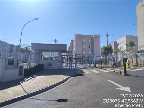 Apartamento      -   - 93,82m2